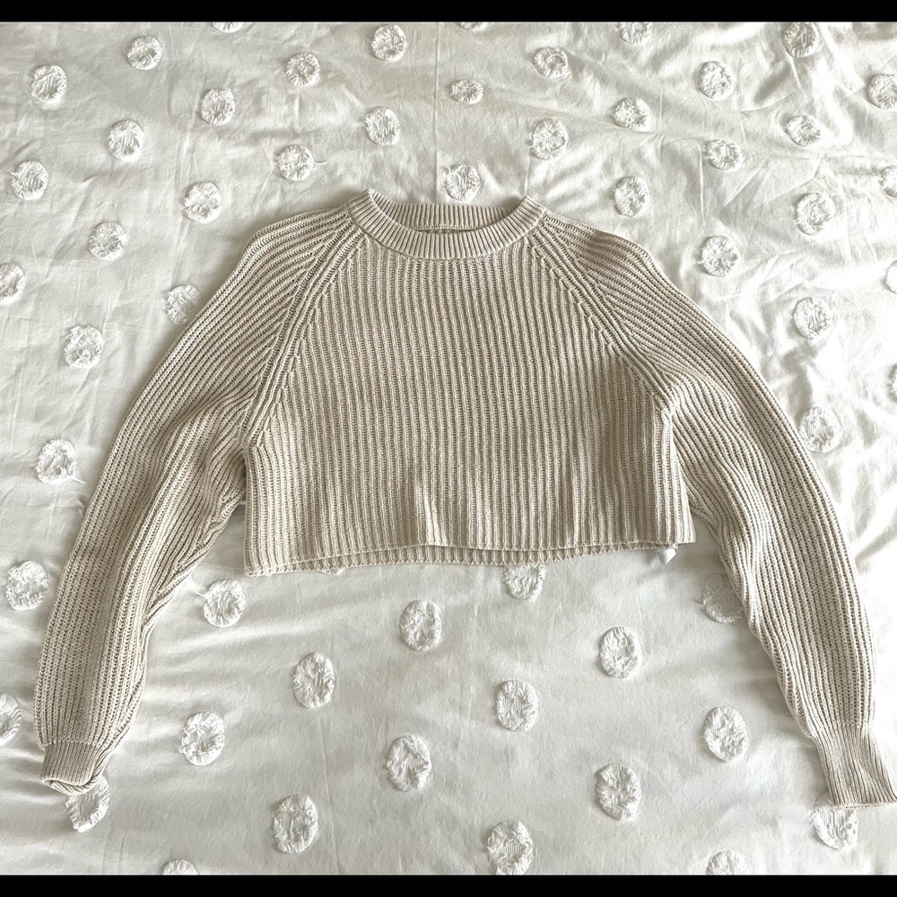 Aeropostale Cropped Cream Sweater